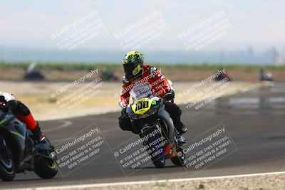 media/Jun-07-2025-TrackDaz (Sat) [[4413525952]]/C Group/240pm (Turn 9)/